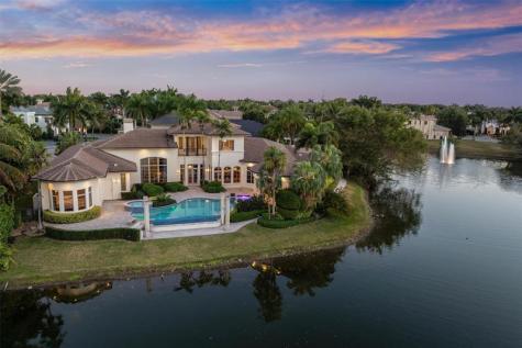369 Sweet Bay Avenue Plantation FL 33324