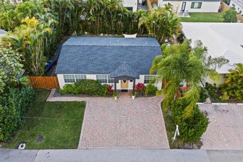 739 NE 17th Road Fort Lauderdale FL 33304