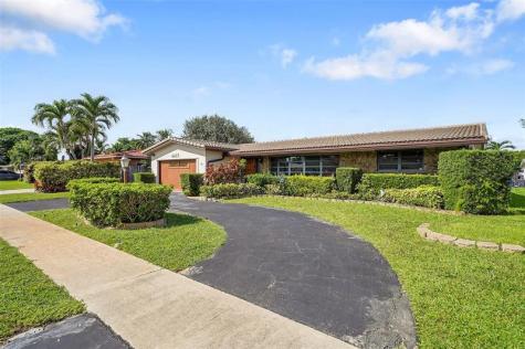 4807 Cleveland Street Hollywood FL 33021