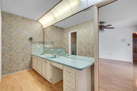 4807 Cleveland Street Hollywood FL 33021
