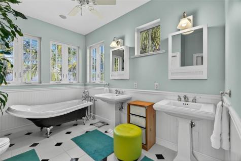 2175 SE 7th Avenue Vero Beach FL 32962