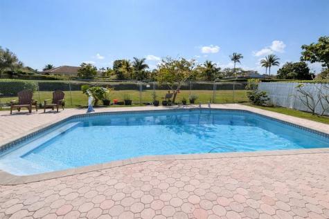 16070 SW 89th Avenue Road Palmetto Bay FL 33157