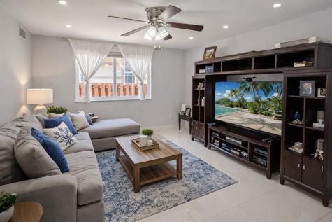 16070 SW 89th Avenue Road Palmetto Bay FL 33157