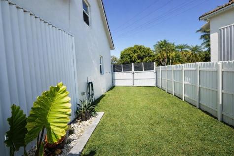 16070 SW 89th Avenue Road Palmetto Bay FL 33157