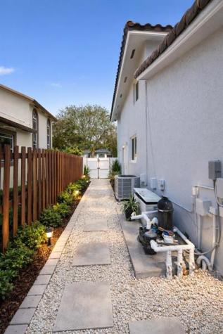 16070 SW 89th Avenue Road Palmetto Bay FL 33157