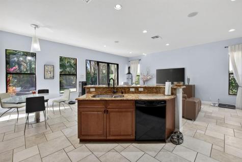 10468 Trianon Place Wellington FL 33449