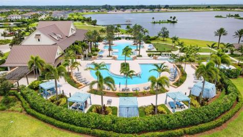 1120 Wandering Willow Way Loxahatchee FL 33470