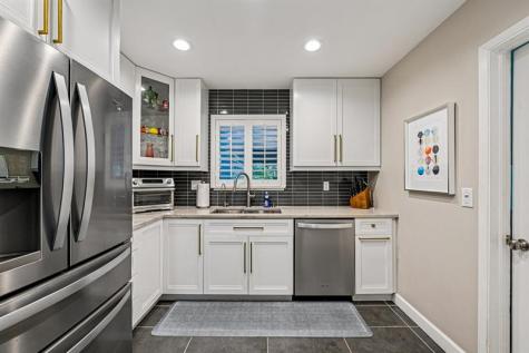 3676 NE 18th Avenue Oakland Park FL 33334