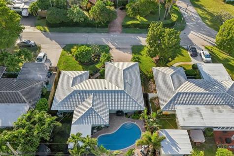 3676 NE 18th Avenue Oakland Park FL 33334