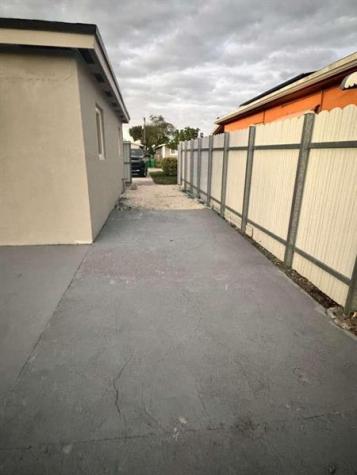 7430 Venetian Street Miramar FL 33023