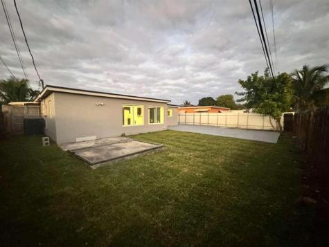 7430 Venetian Street Miramar FL 33023