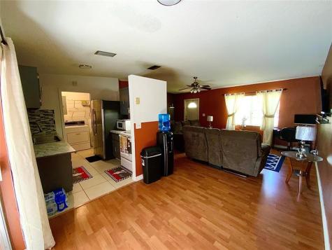 406 SW 80th Terrace North Lauderdale FL 33068