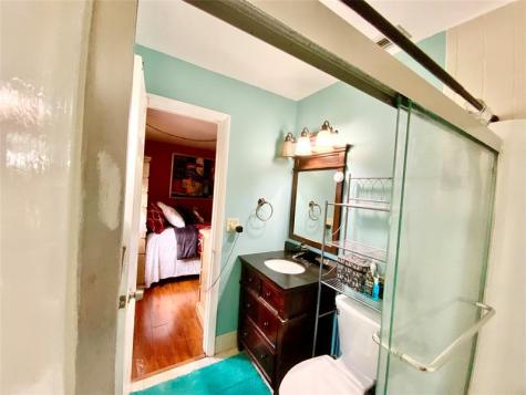 406 SW 80th Terrace North Lauderdale FL 33068