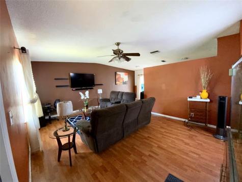 406 SW 80th Terrace North Lauderdale FL 33068