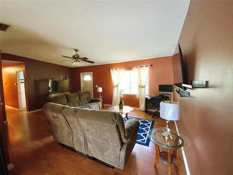 406 SW 80th Terrace North Lauderdale FL 33068