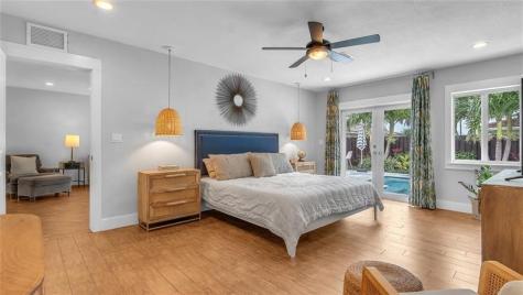 2800 NE 53rd Street Lighthouse Point FL 33064