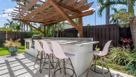 2800 NE 53rd Street Lighthouse Point FL 33064