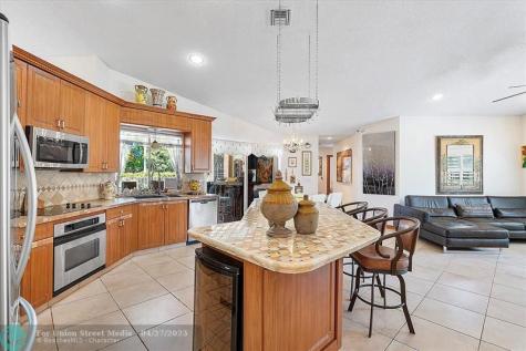 4636 Rothschild Drive Coral Springs FL 33067