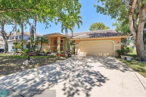 4636 Rothschild Drive Coral Springs FL 33067