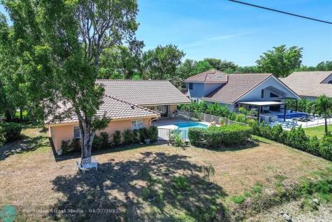 4636 Rothschild Drive Coral Springs FL 33067