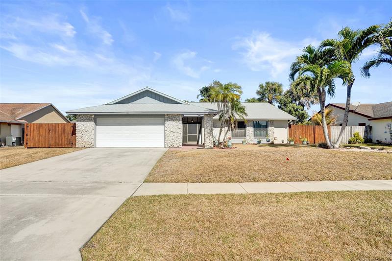 141 Roycourt Circle Royal Palm Beach FL 33411