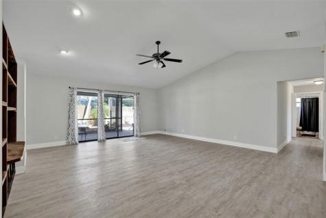 141 Roycourt Circle Royal Palm Beach FL 33411