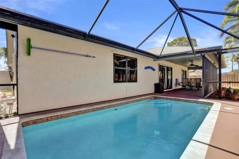 141 Roycourt Circle Royal Palm Beach FL 33411