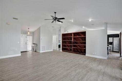 141 Roycourt Circle Royal Palm Beach FL 33411