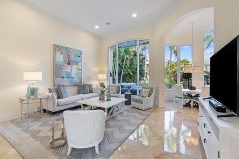 10301 Blue Palm Street Plantation FL 33324