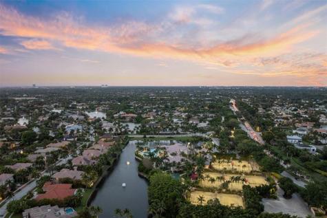 10301 Blue Palm Street Plantation FL 33324