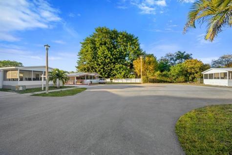 5311 SW 29th Avenue Fort Lauderdale FL 33312