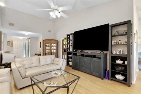 4928 S Boxwood Circle Boynton Beach FL 33436