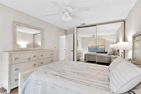 4928 S Boxwood Circle Boynton Beach FL 33436