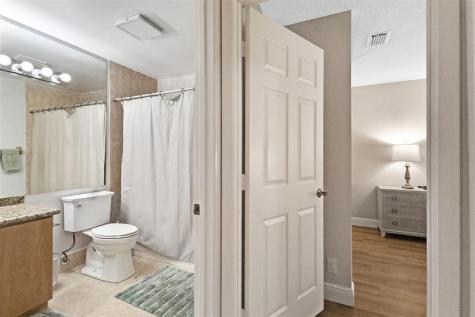 4928 S Boxwood Circle Boynton Beach FL 33436