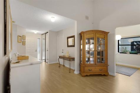 4928 S Boxwood Circle Boynton Beach FL 33436