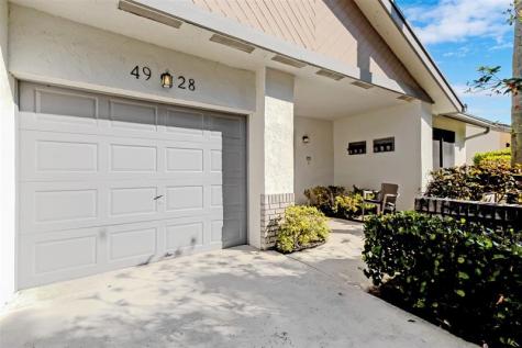 4928 S Boxwood Circle Boynton Beach FL 33436