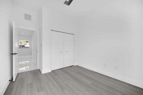 2531 NW 14th Court Fort Lauderdale FL 33311