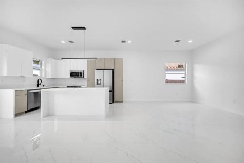 2531 NW 14th Court Fort Lauderdale FL 33311