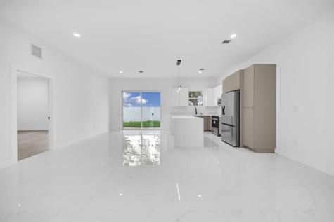 2531 NW 14th Court Fort Lauderdale FL 33311