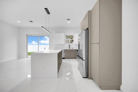 2531 NW 14th Court Fort Lauderdale FL 33311