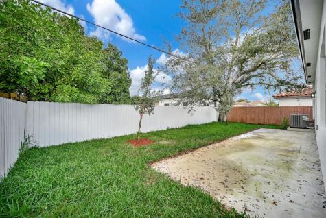 2531 NW 14th Court Fort Lauderdale FL 33311