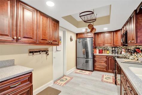 411 NW 26th Court Pompano Beach FL 33064