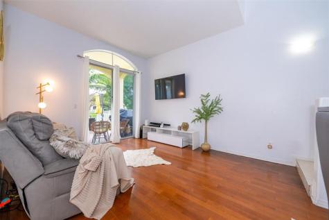 2257 NW 77th Terrace Pembroke Pines FL 33024