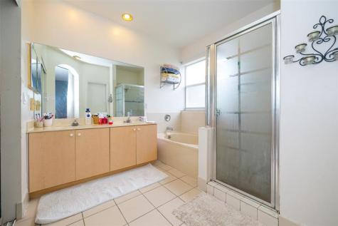 2257 NW 77th Terrace Pembroke Pines FL 33024