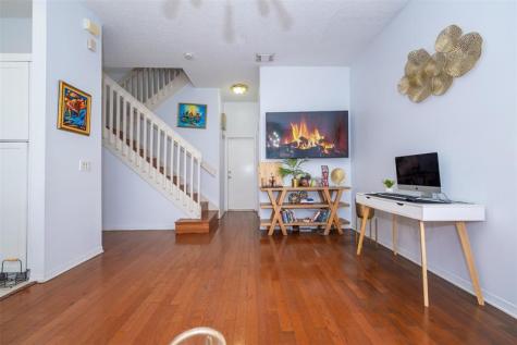 2257 NW 77th Terrace Pembroke Pines FL 33024
