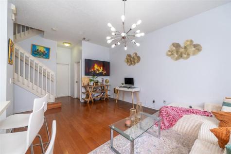 2257 NW 77th Terrace Pembroke Pines FL 33024