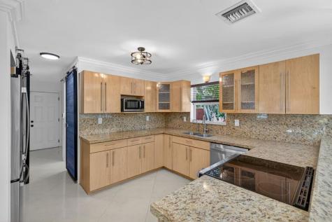 2924 NW 8th Avenue Wilton Manors FL 33311