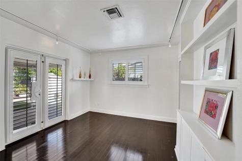 1701 NE 40th Street Oakland Park FL 33334