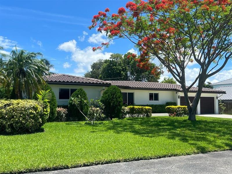 3460 Buchanan Street Hollywood FL 33021