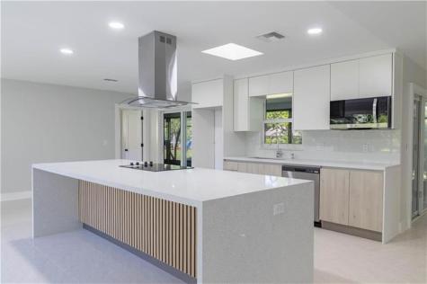 5740 36TH Place Vero Beach FL 32966